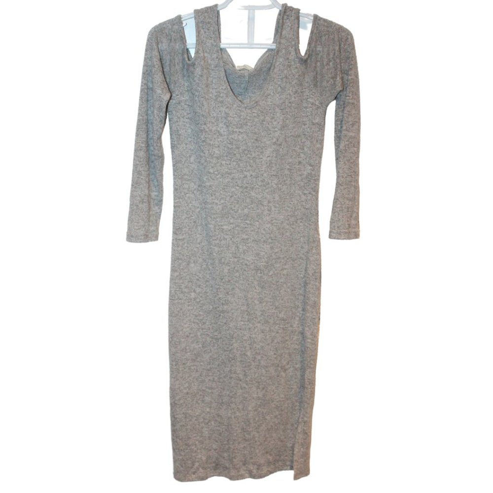 2/$30 🏷 Caution to the Wind Women's Dress Size S/M